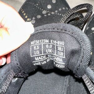 Keds Taylor Swift Black size 8.5